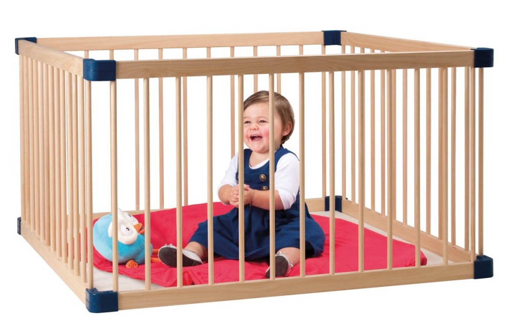 Play Pen Wood 1m X 1m All Baby Hire Melbourne Central   Bris Cen Playpen1 1024x634 